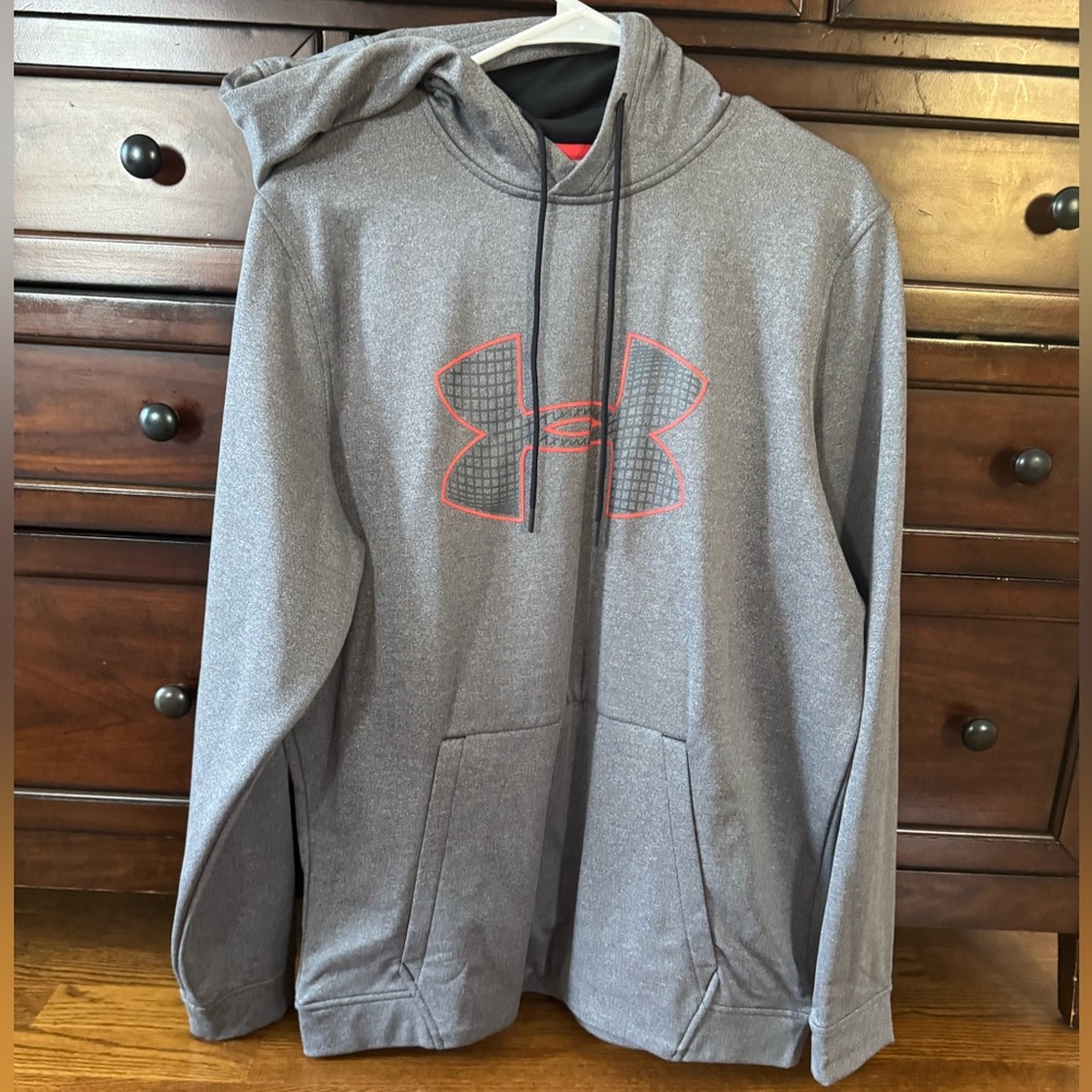 NWT hoodie.